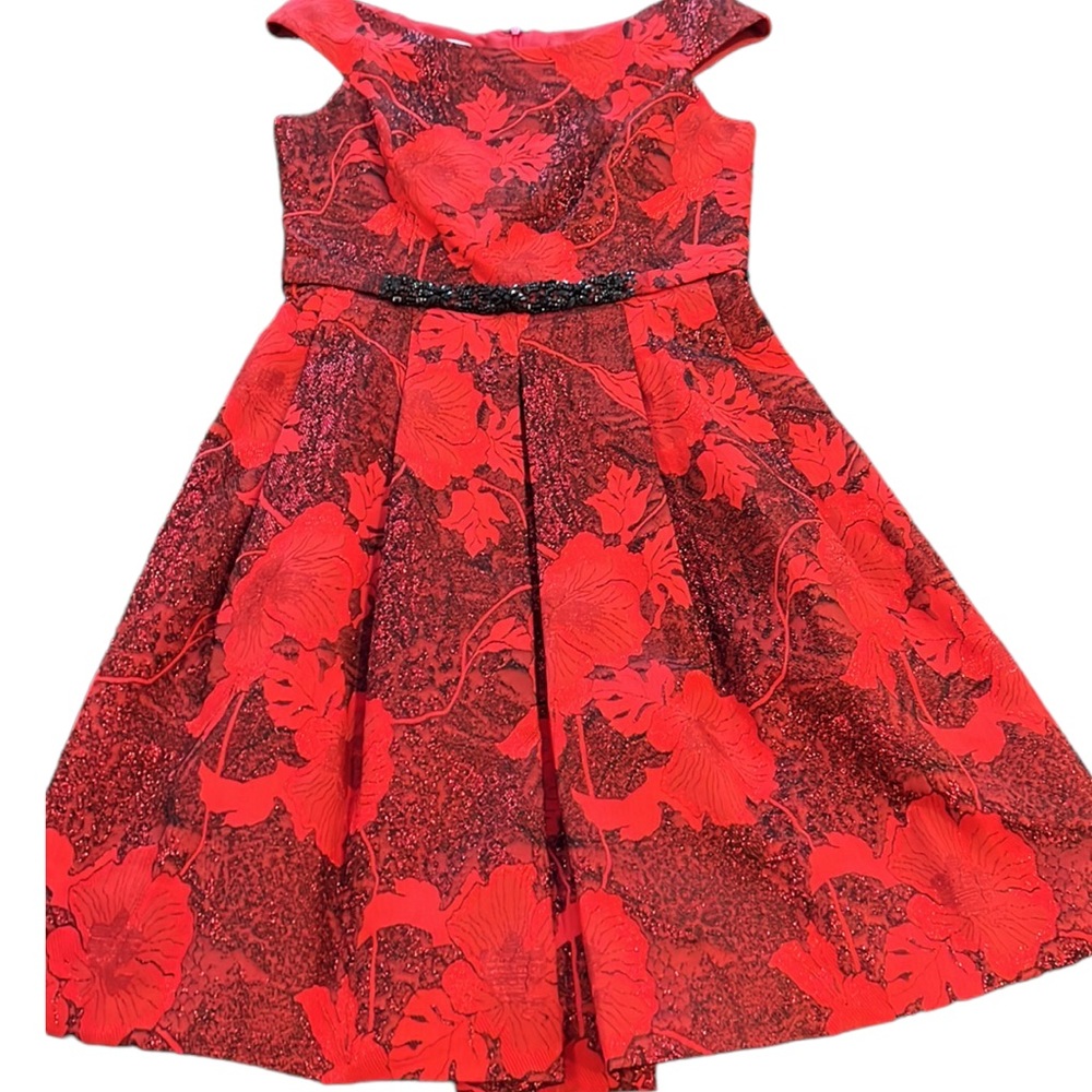 HP 🥰 Teri Jon by Rickie Freeman fit and flare cocktail dress. Worn x1 EUC